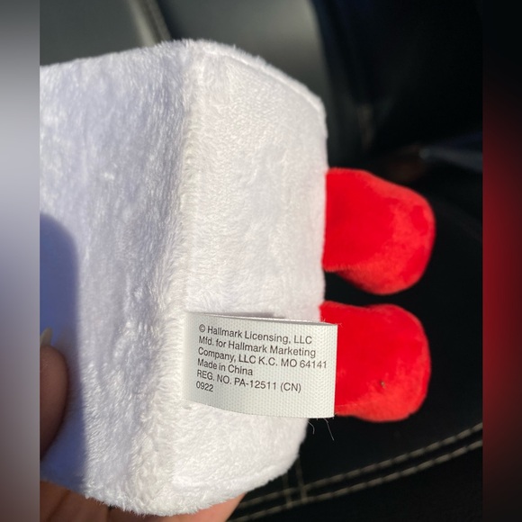 Hallmark Fries Plush 5" - Picture 5 of 8